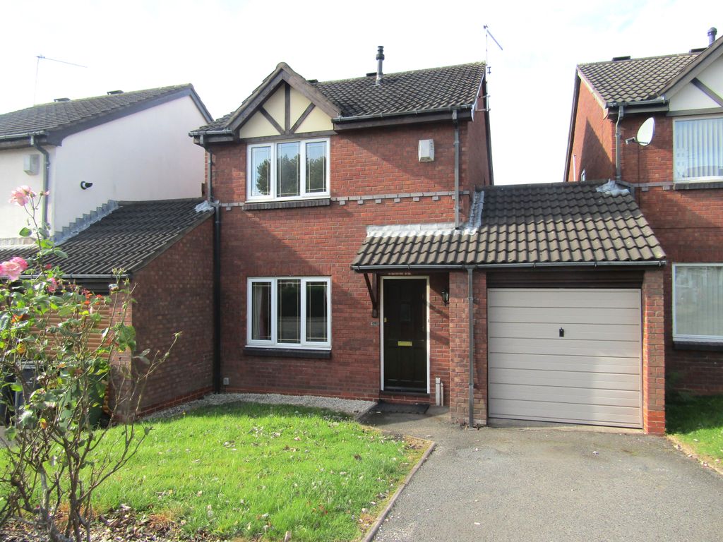 3 bed detached house to rent in Dorrington Green, Great Barr