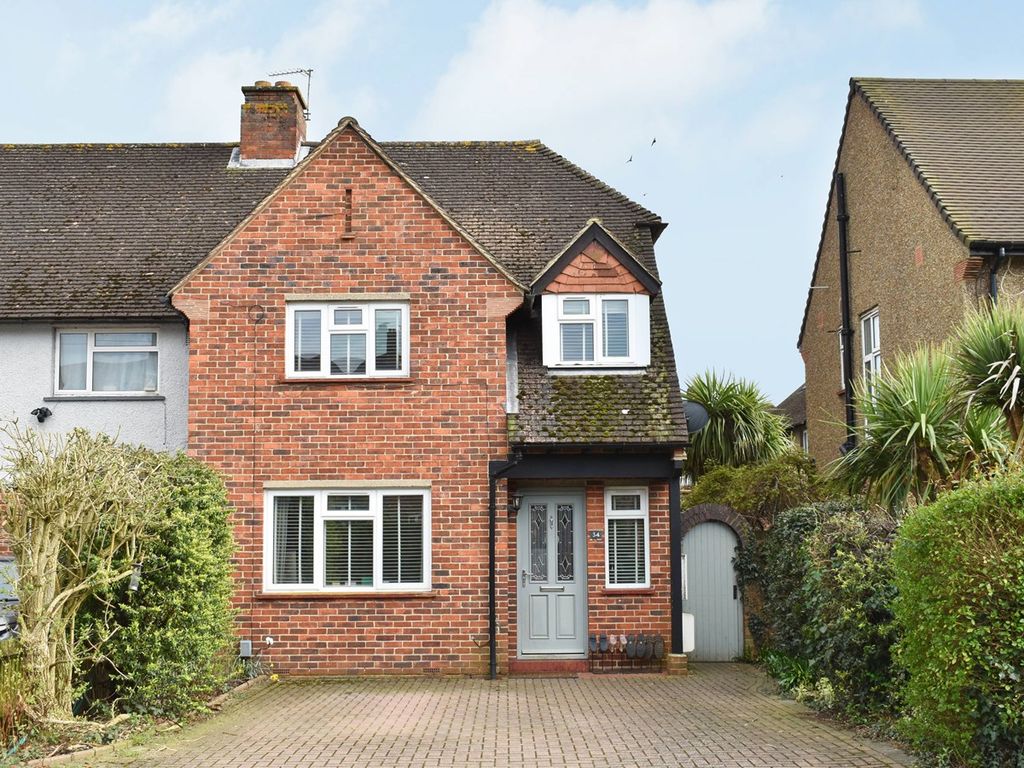 3 bed semidetached house for sale in Celandine Road, Hersham KT12, £