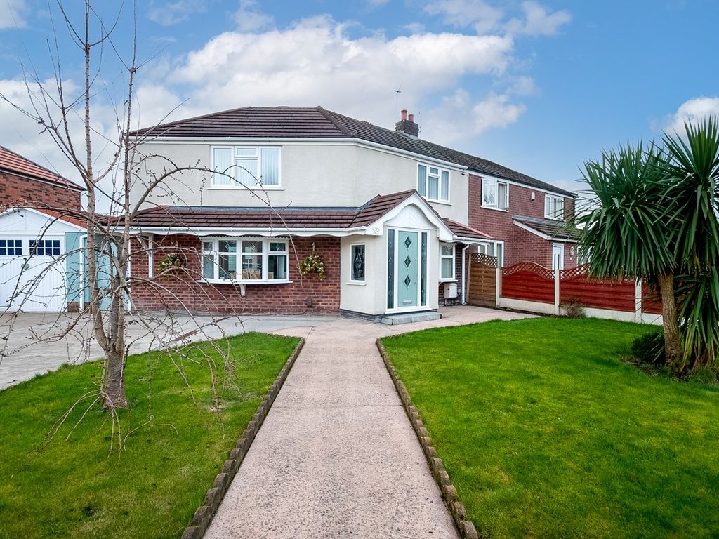 3 bed semidetached house for sale in Hillock Lane, Woolston