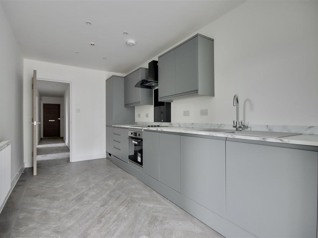 New home, 2 bed flat for sale in Governors Walk, Portsmouth PO3 Zoopla