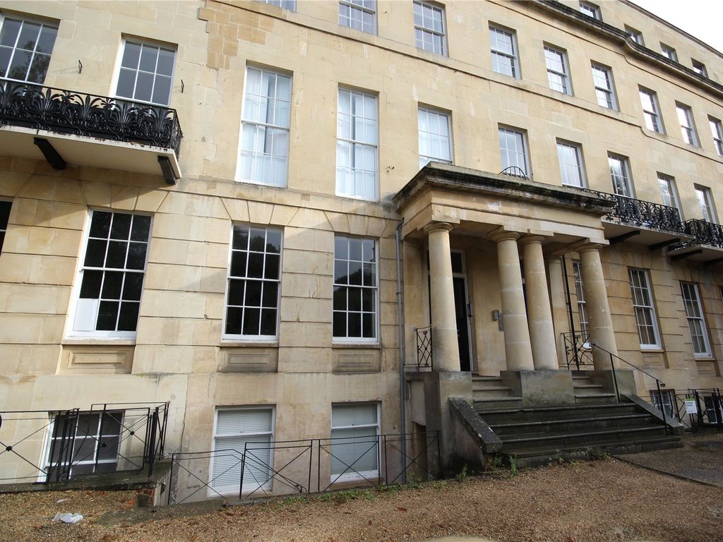 Lansdown Crescent, Cheltenham, Gloucestershire GL50  