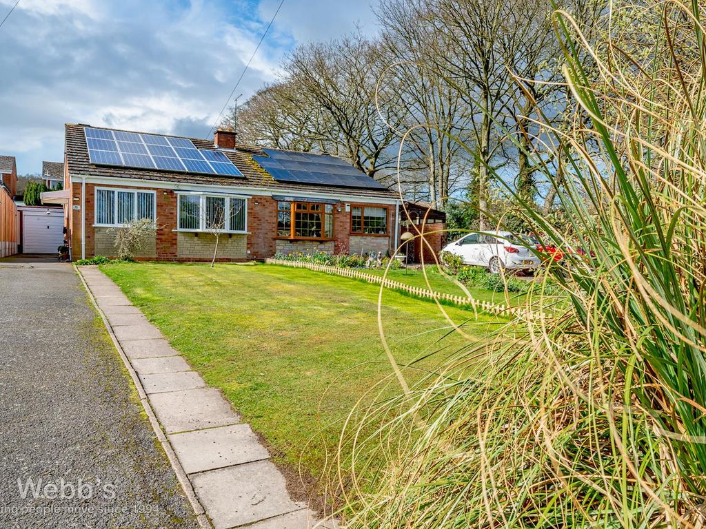 2 bed semidetached bungalow for sale in Pasture Gate, Cannock WS11