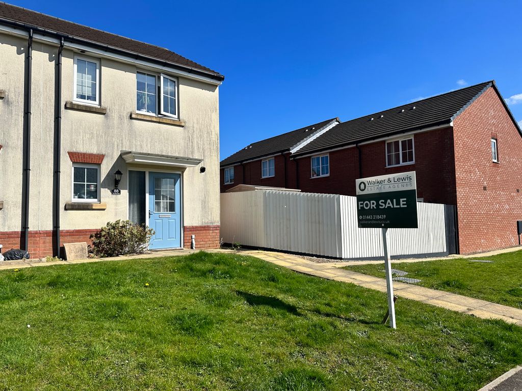 2 bed semidetached house for sale in Brynteg Green, Beddau, Pontypridd