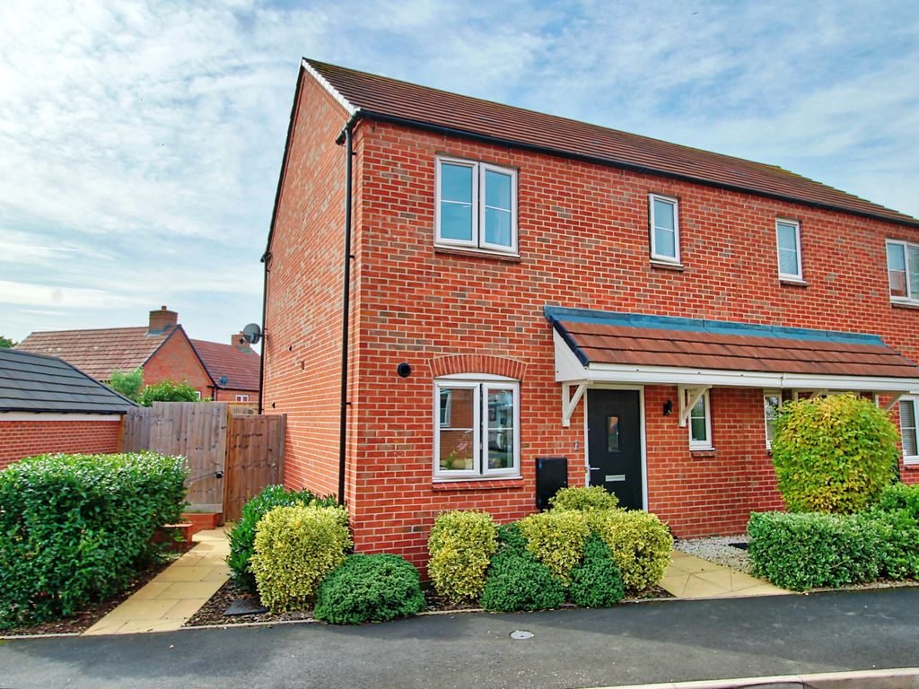 2 bed semidetached house for sale in Spruce Close, Leigh Sinton, Malvern WR13, £194,966 Zoopla