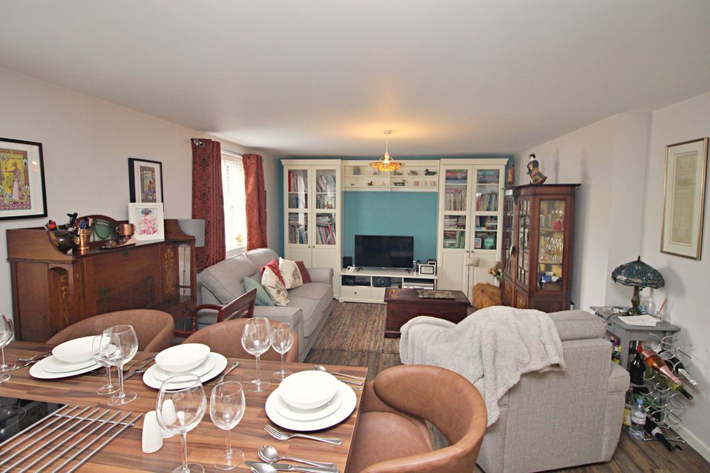 2 bed flat for sale in Road, Helmshore, Rossendale BB4 Zoopla