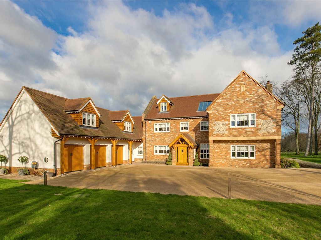 5 bed detached house for sale in Windmill Hill, Exning, Newmarket
