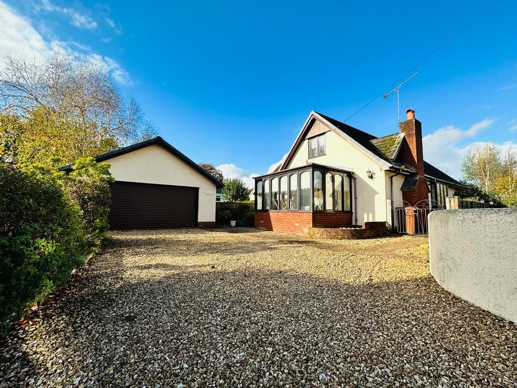 Park Close Tiverton EX16  