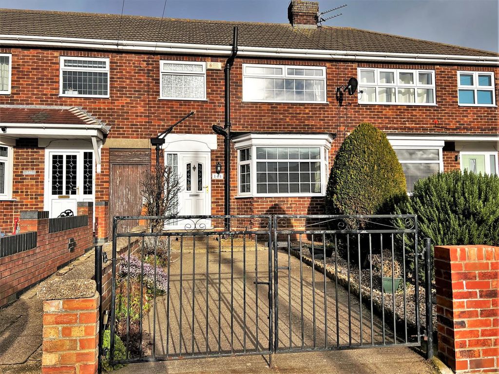 3 bed terraced house for sale in Penshurst Road, Cleethorpes, N.E