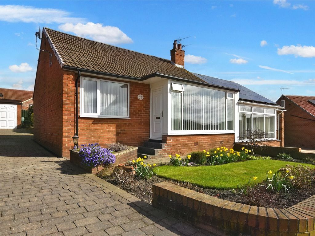2 bed bungalow for sale in Croft House Way, Morley, Leeds, West Yorkshire LS27, £235,000 Zoopla