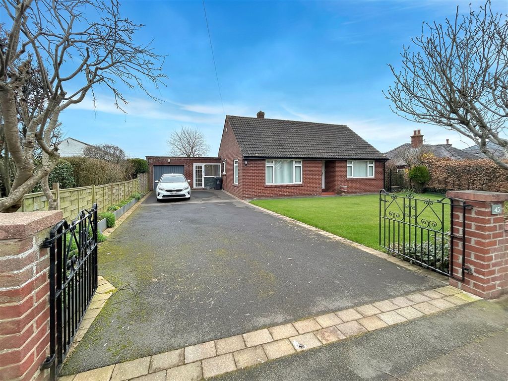 3 bed bungalow for sale in Broomfallen Road, Scotby CA4, £350,000 Zoopla