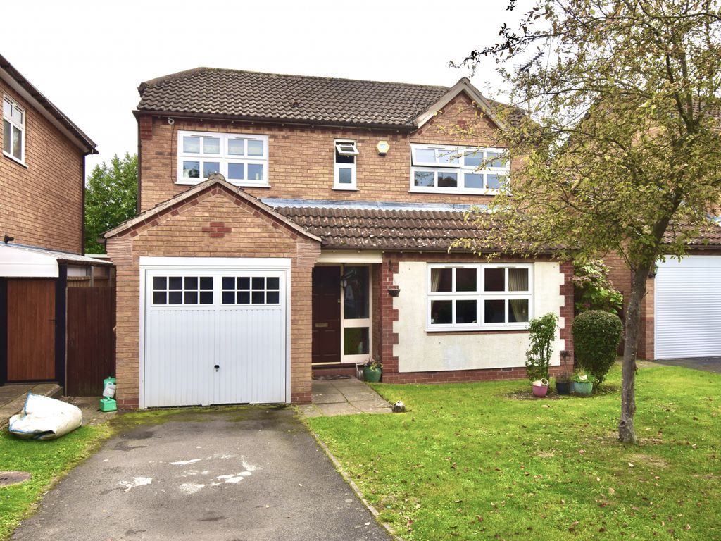 Treetops Close, Humberstone LE5  