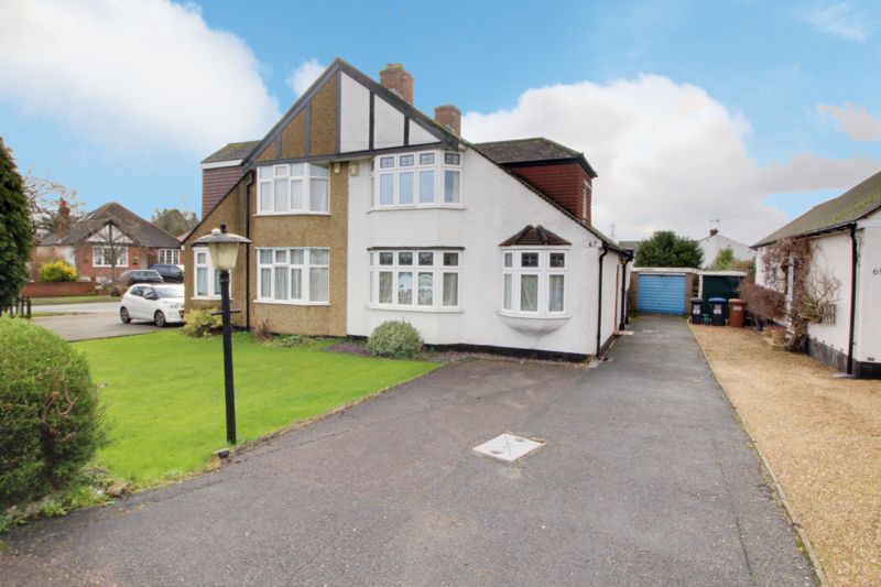 3 bed semidetached house for sale in Theobalds Road, Cuffley, Potters