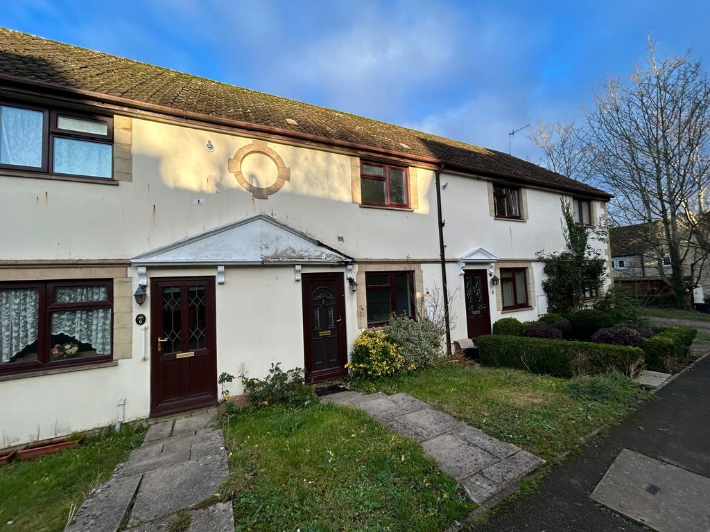 2 bed terraced house to rent in Horsebrook, Calne SN11, £975 pcm Zoopla