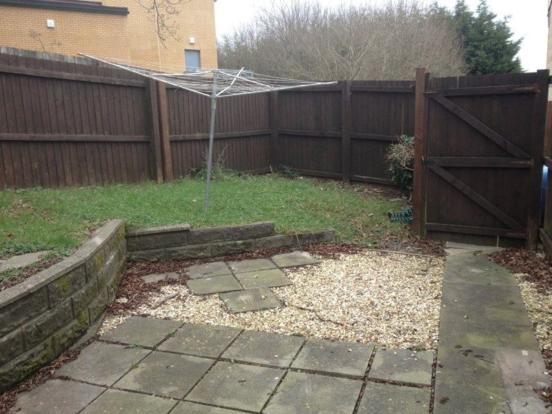 2 bed semidetached house to rent in Ware Road, Caerphilly CF83, £895