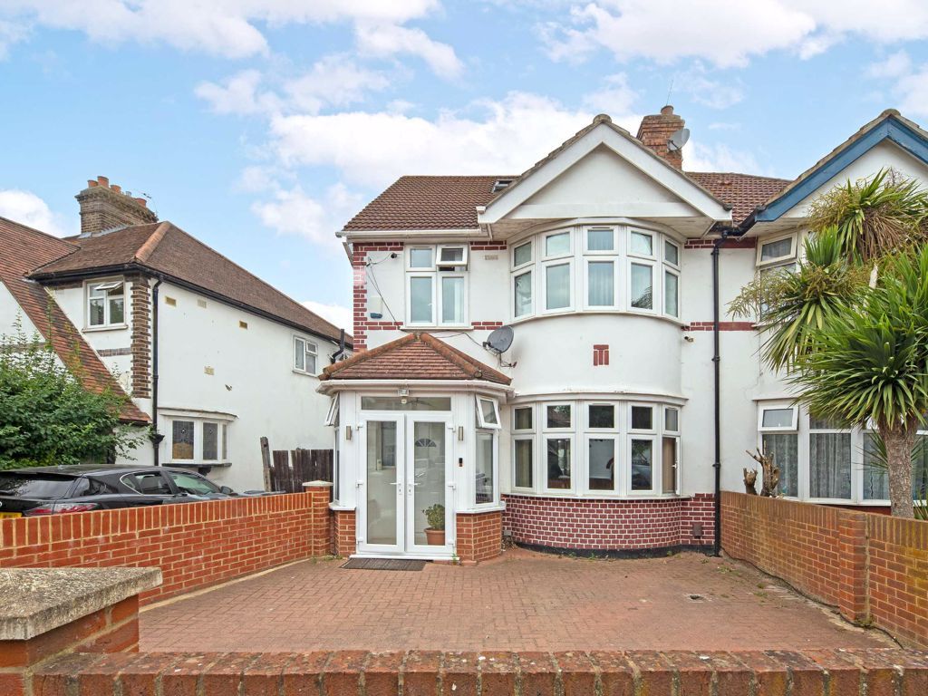 The Drive, Isleworth TW7  