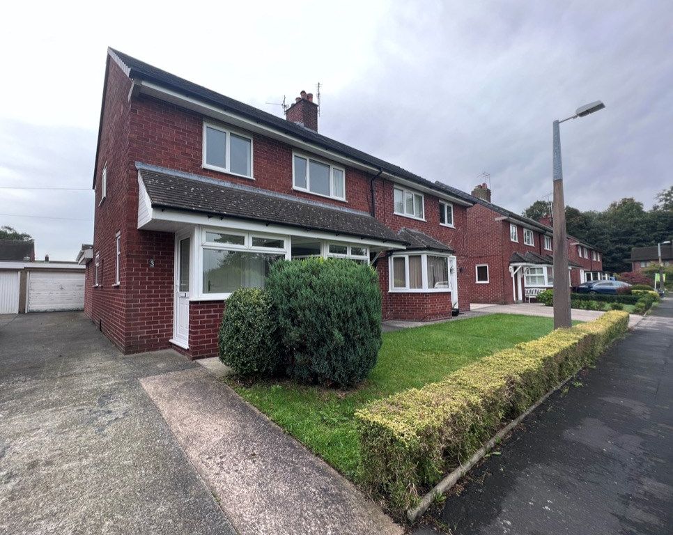 3 bed semidetached house for sale in Lindle Avenue, Hutton, Preston