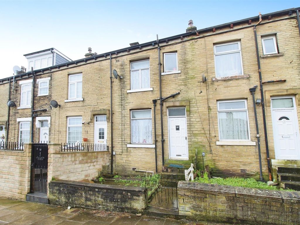 2 bed terraced house for sale in Brandfort Street, Bradford BD7, £