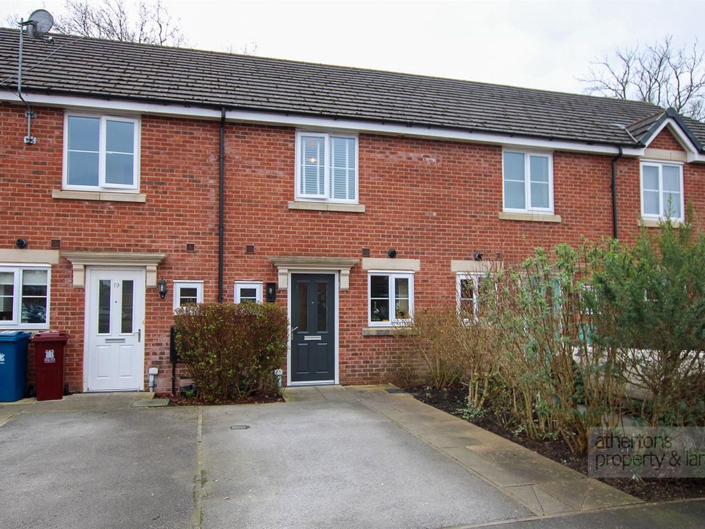 2 bed mews house for sale in Oakdale Drive, Whalley, Ribble Valley BB7