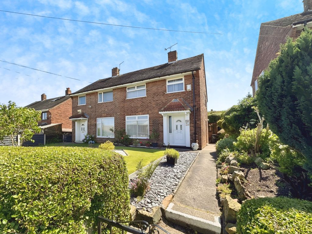 3 bed semidetached house for sale in Aberfield Drive, Middleton, Leeds