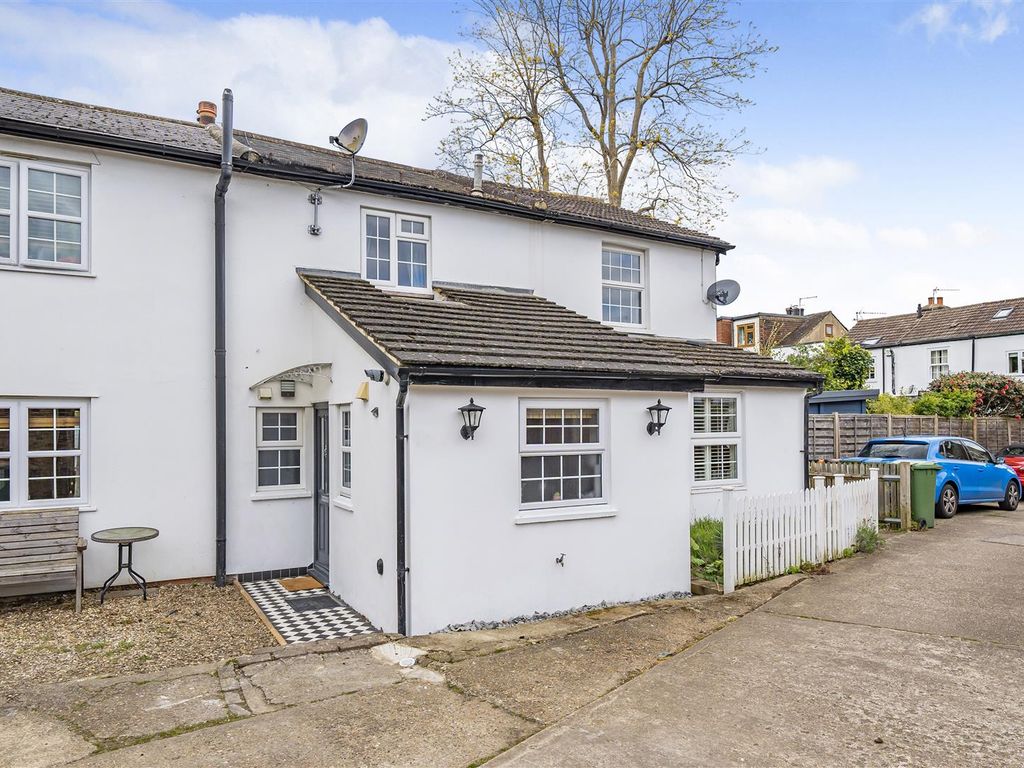 2 bed terraced house for sale in Rushett Close, Thames Ditton KT7, £