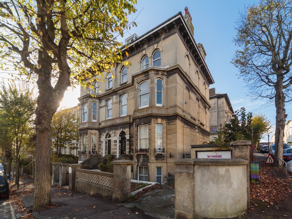2 bed flat to rent in Buckingham Road, Brighton, East Sussex BN1 Zoopla