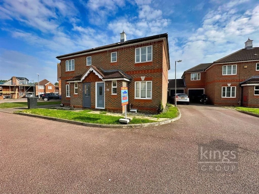 3 bed semidetached house for sale in Ridgeways, Church Langley, Harlow