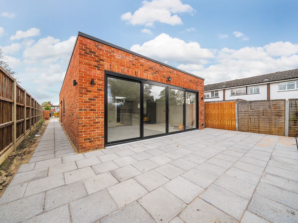 New home, 3 bed bungalow for sale in Old Farm Avenue, Sidcup DA15, £