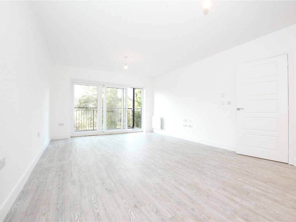 2 bed flat to rent in Mill Lane, Maidstone ME14, £1,500 pcm Zoopla