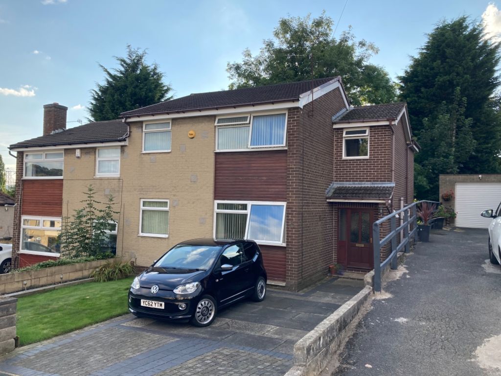 4 bed semidetached house for sale in Brae Avenue, Bradford BD2 Zoopla