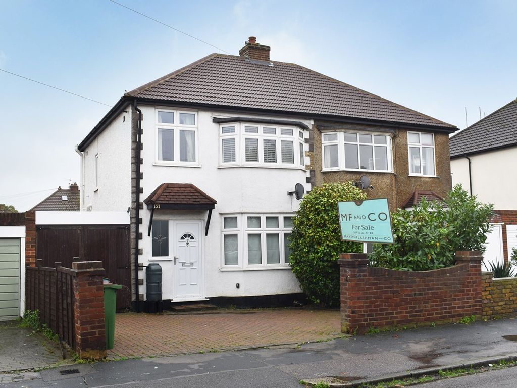 3 bed semidetached house for sale in Cottimore Lane, WaltonOnThames