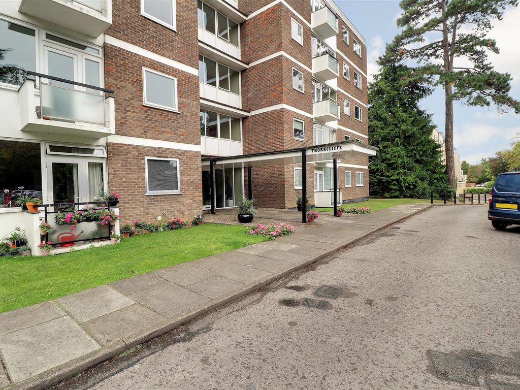 2 bed flat for sale in Lansdown Road, Cheltenham GL51 Zoopla