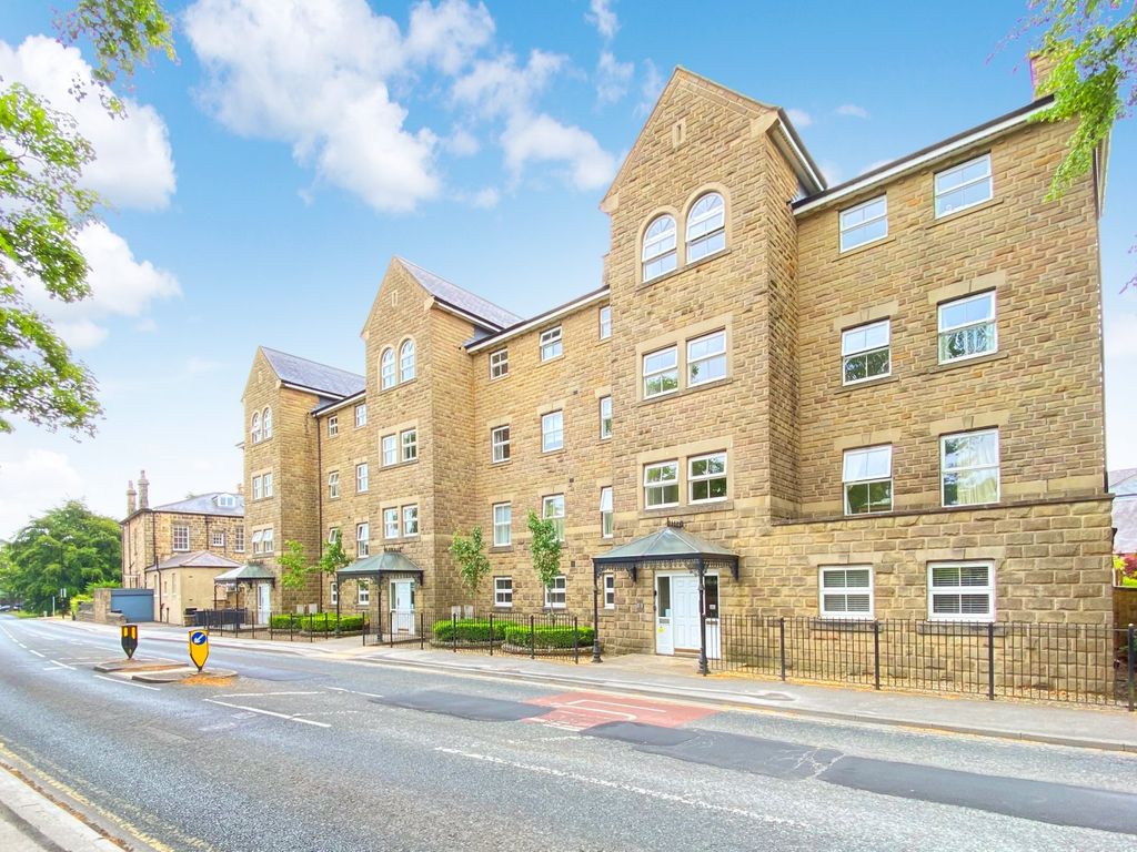 3 bed flat for sale in North Park Road, Harrogate HG1 Zoopla