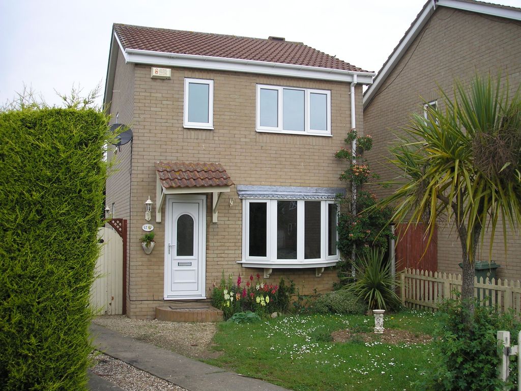 3 bed detached house for sale in Burley Avenue, Cleethorpes DN35 Zoopla