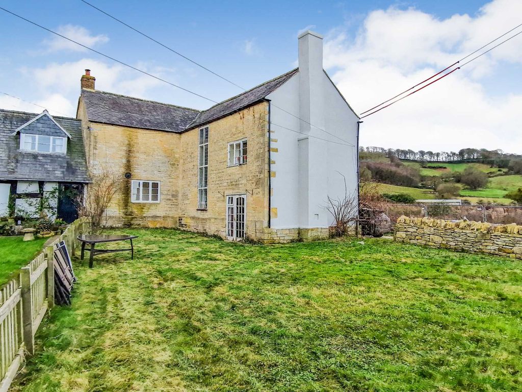 5 bed semidetached house for sale in Gander Lane, Teddington