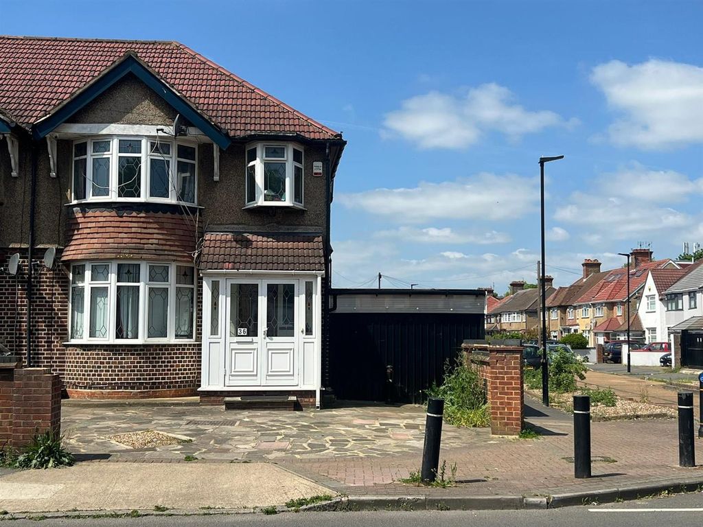 3 bed semidetached house for sale in North Hyde Lane, Heston, Hounslow TW5 Zoopla