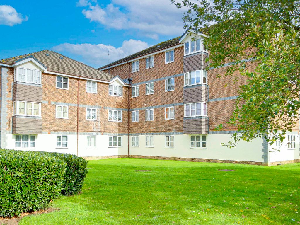 1 bed flat for sale in 3 Keats Close, Scotland Green Road, Enfield EN3, £205,000 Zoopla