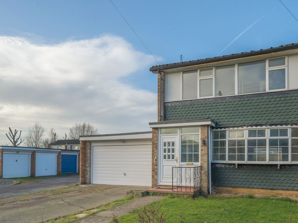 3 bed end terrace house for sale in The Saltings, Farlington, Portsmouth PO6 Zoopla