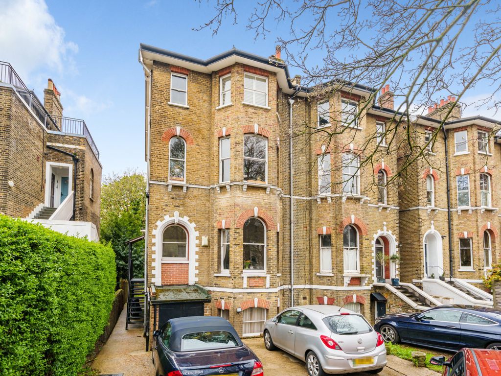2 bed flat for sale in Kidbrooke Park Road, Blackheath, London SE3 Zoopla