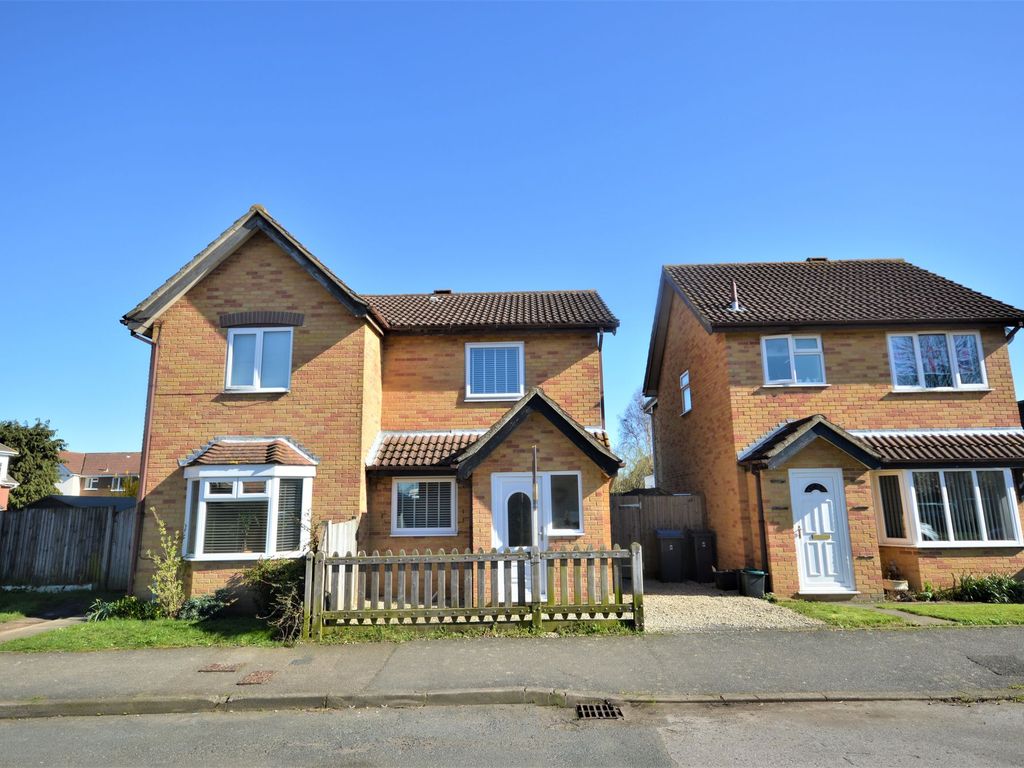 2 bed semidetached house for sale in Coniston Drive, Aylesham CT3 Zoopla