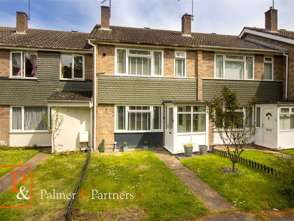 3 bed terraced house for sale in Bourne Court, Mersea Road, Colchester