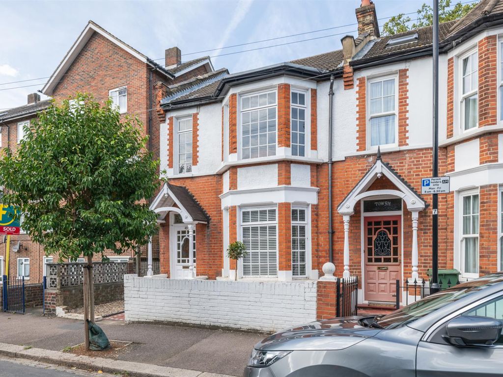 3 bed property for sale in Matlock Road, London E10, £775,000 Zoopla
