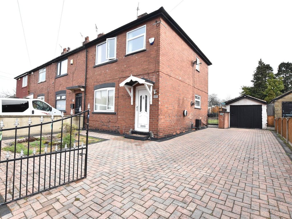 3 bed terraced house for sale in Skelton Road, Leeds, West Yorkshire