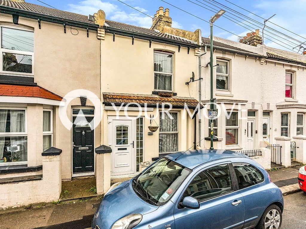 3 bed terraced house for sale in Gordon Road, Gillingham, Kent ME7 Zoopla