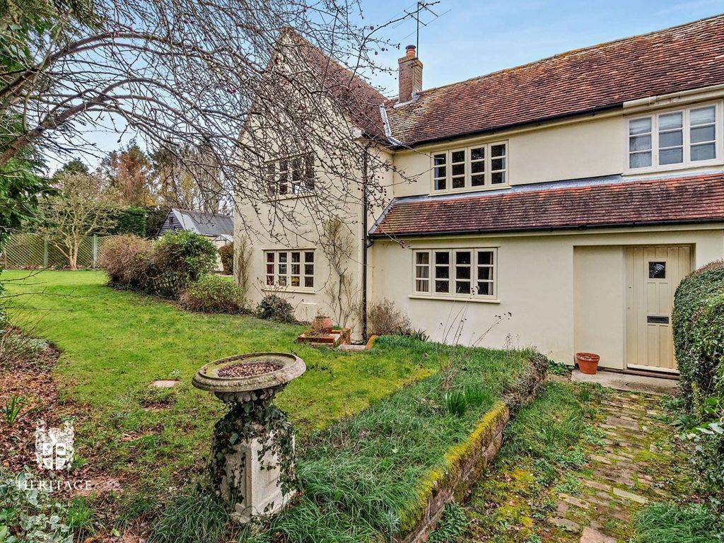 3 bed end terrace house for sale in Pointwell Lane, Coggeshall CO6 Zoopla