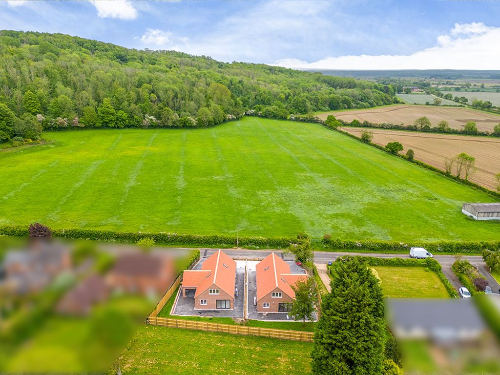 New home, 4 bed detached house for sale in Normanby Rise, Claxby