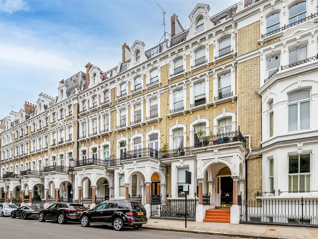 2 bed flat for sale in Redcliffe Square, London SW10 - Zoopla