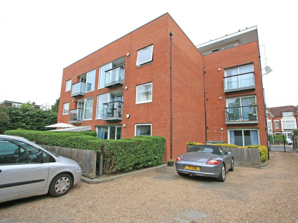 2 bed flat to rent in Plaistow Lane, Bromley BR1 Zoopla