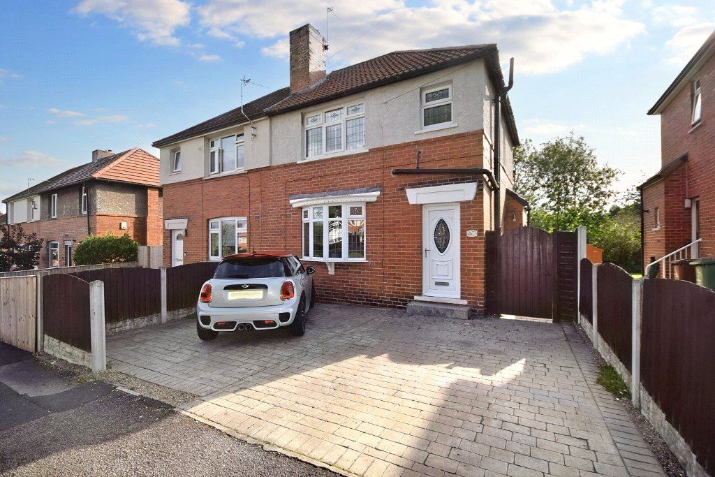 3 bed semidetached house for sale in Dewsbury Road, Wakefield, West