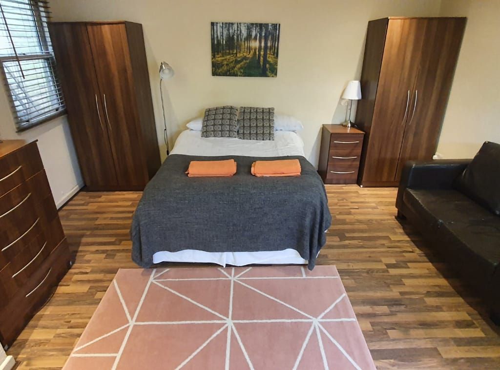 Studio to rent in Cranhurst Road, Willesden Green NW2 Zoopla