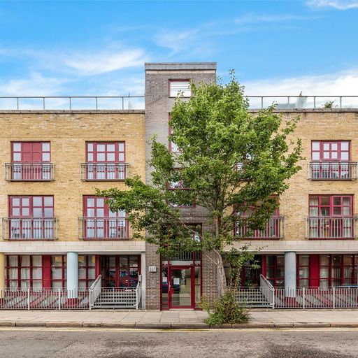 2 bed flat to rent in 56 Quaker Street, Shoreditch E1 Zoopla